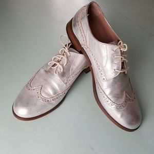 Silver Leather Oxfords 8.5
